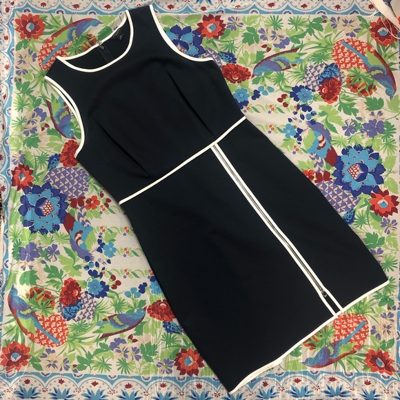 Ann Taylor dress - Picture 2 of 7